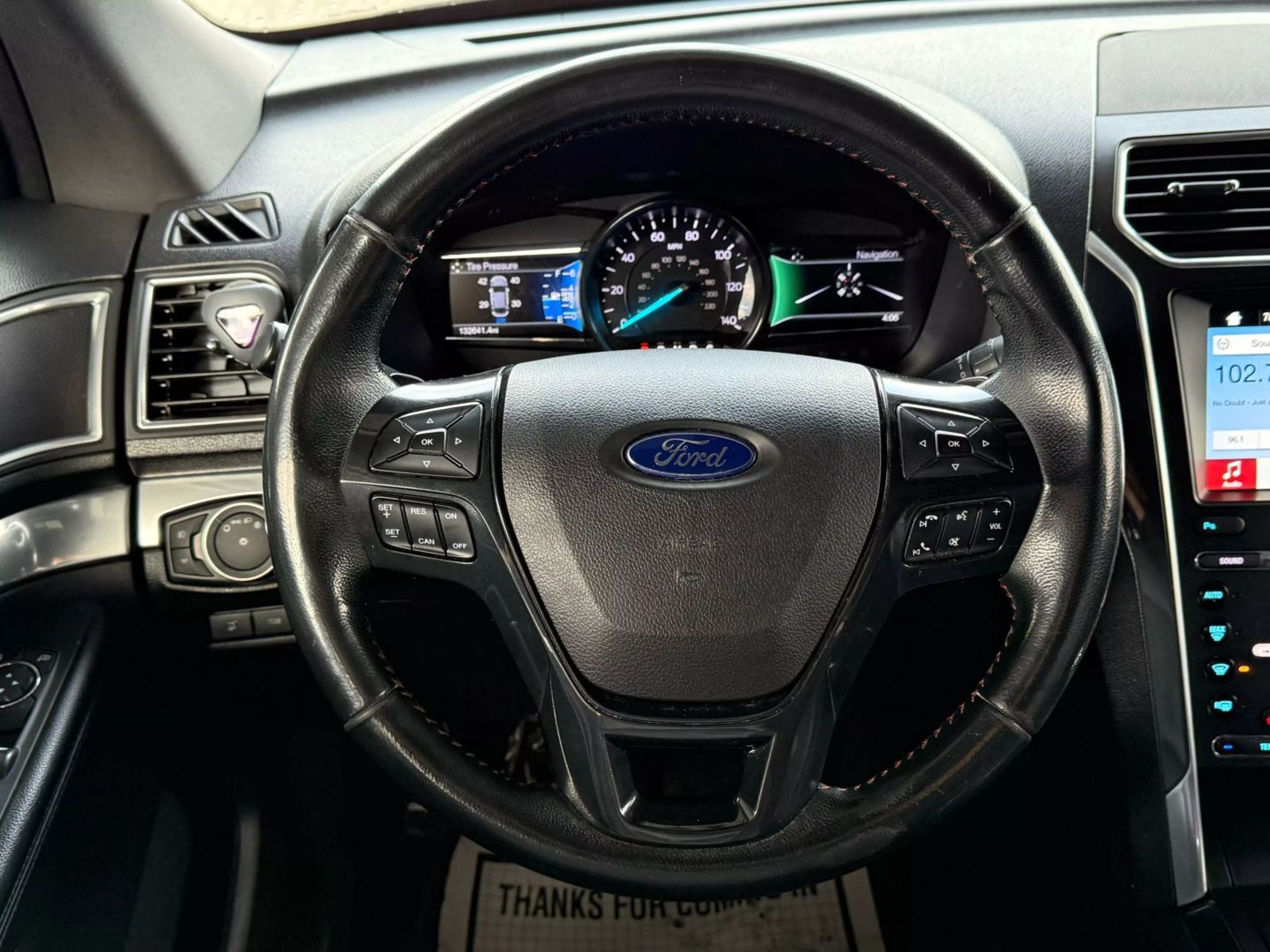 2017 Ford Explorer - Image 35