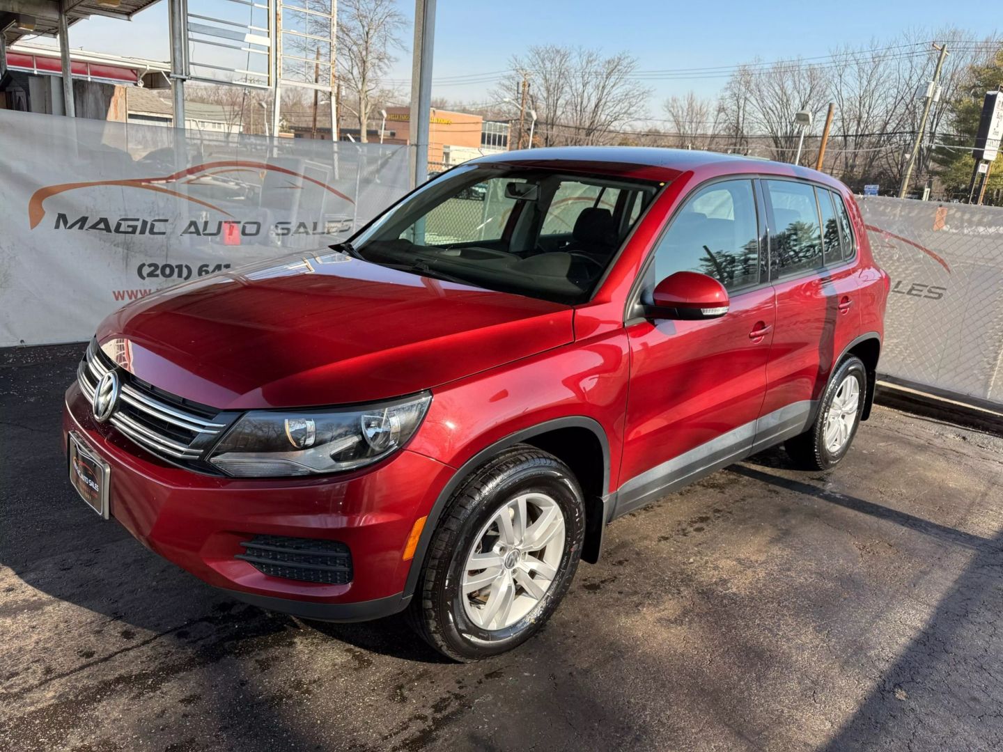 2014 Volkswagen Tiguan - Image 8