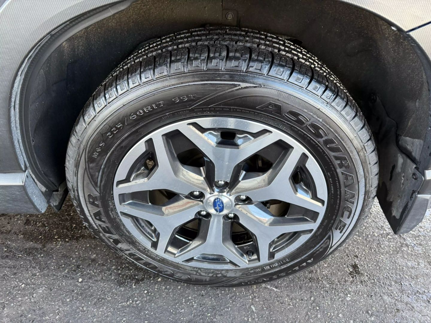2023 Subaru Forester - Image 41