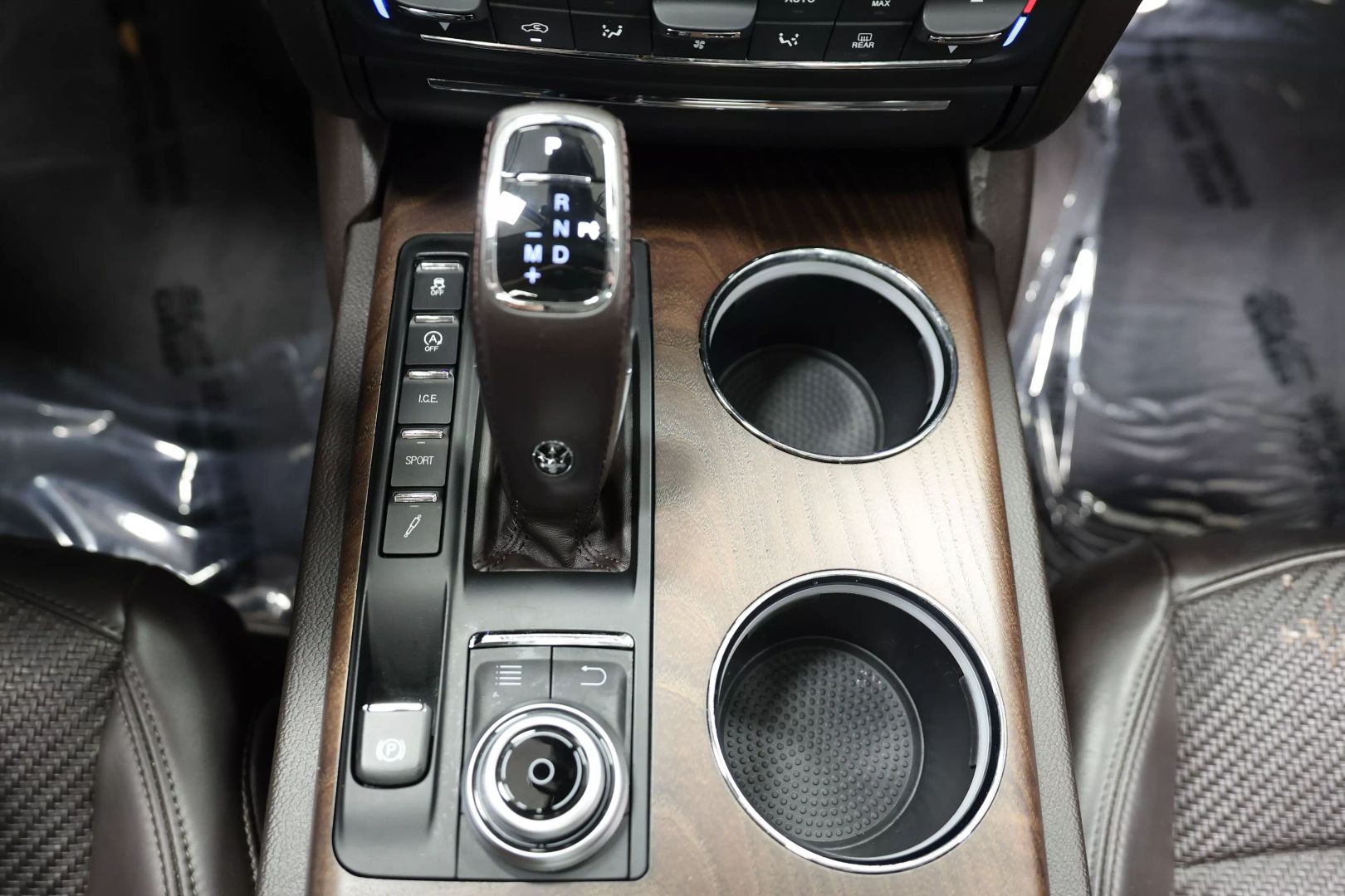 2020 Maserati Quattroporte - Image 41
