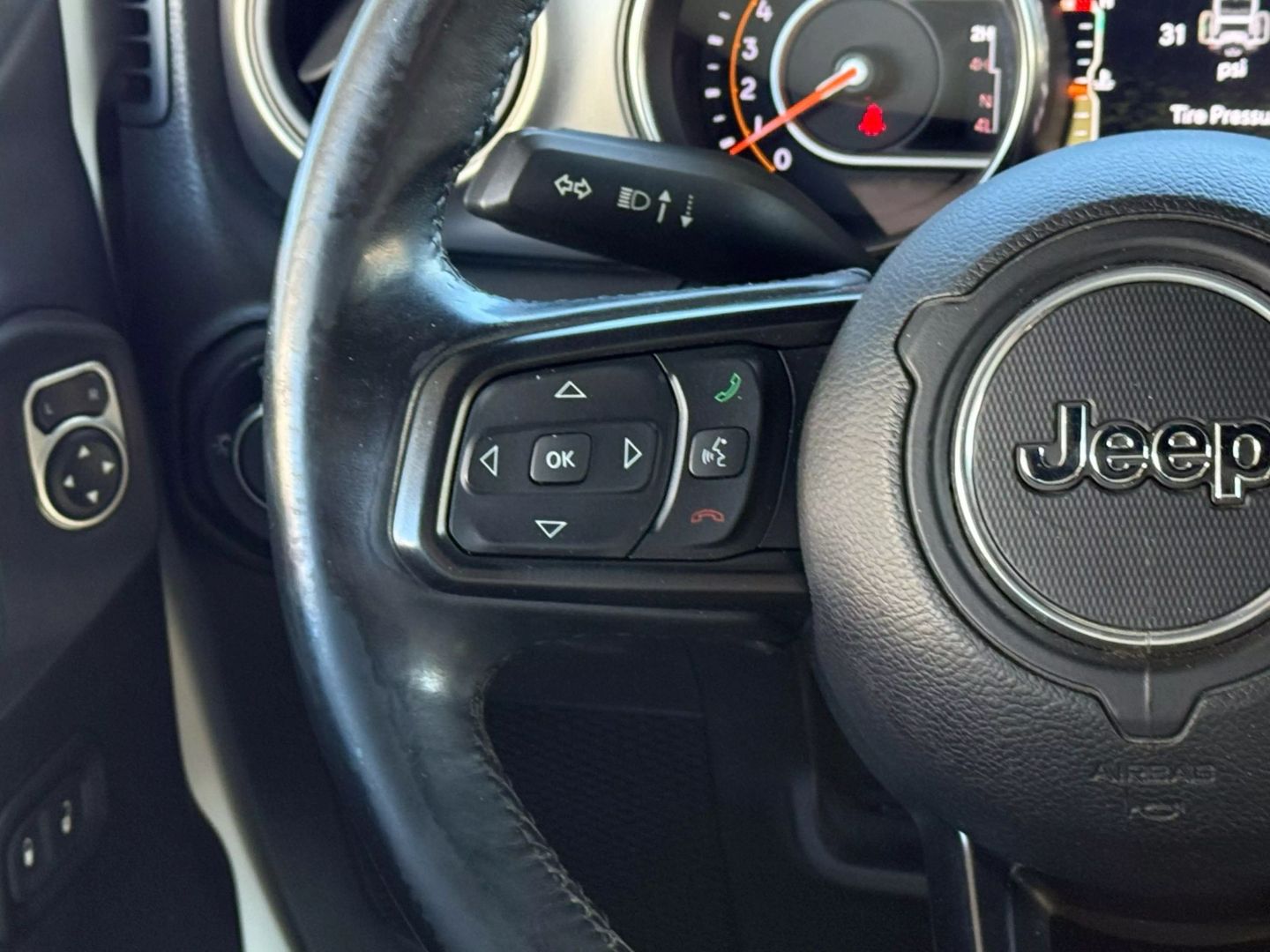 2019 Jeep Wrangler Unlimited - Image 34
