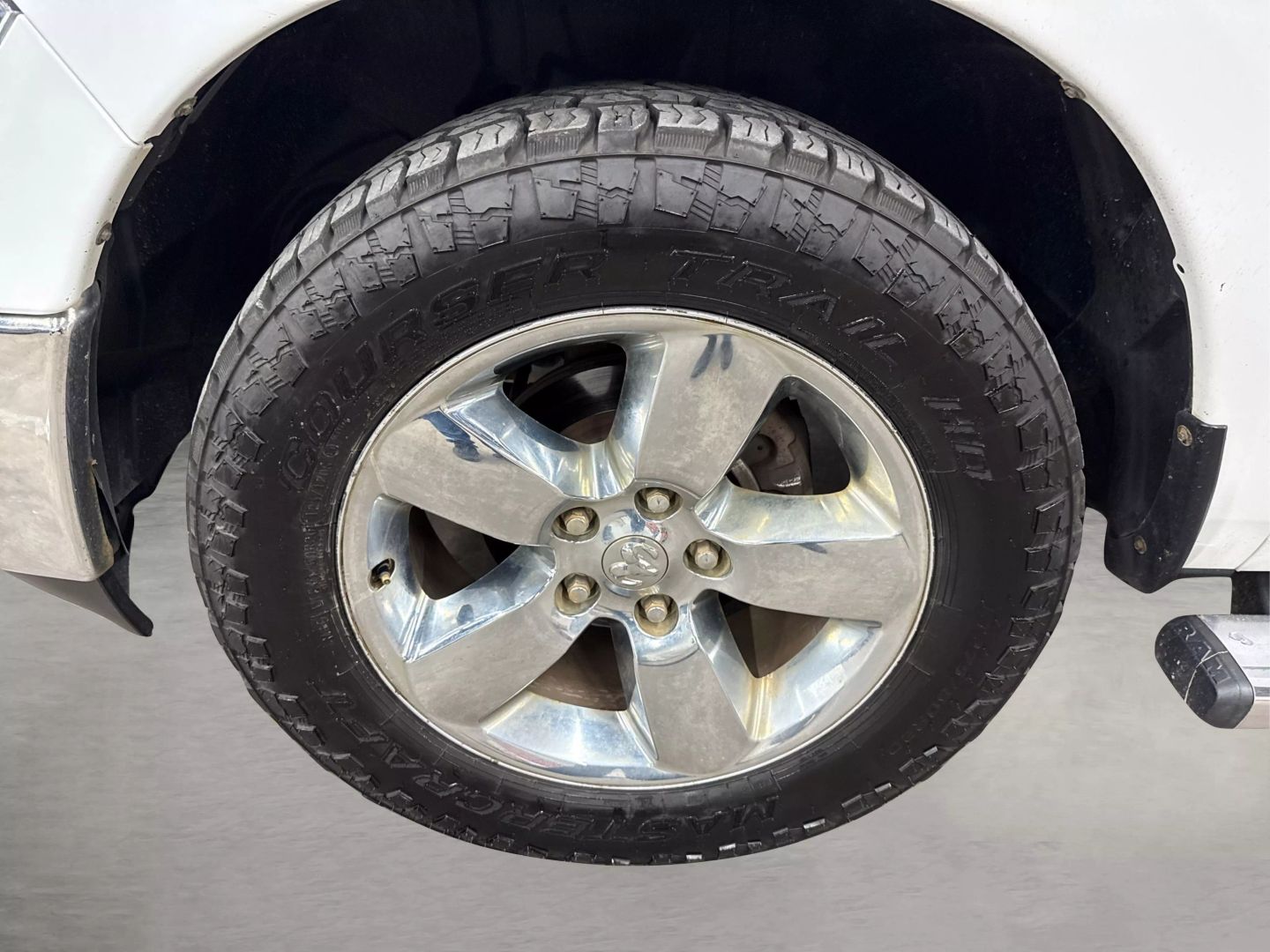 2015 Ram 1500 Crew Cab - Image 16