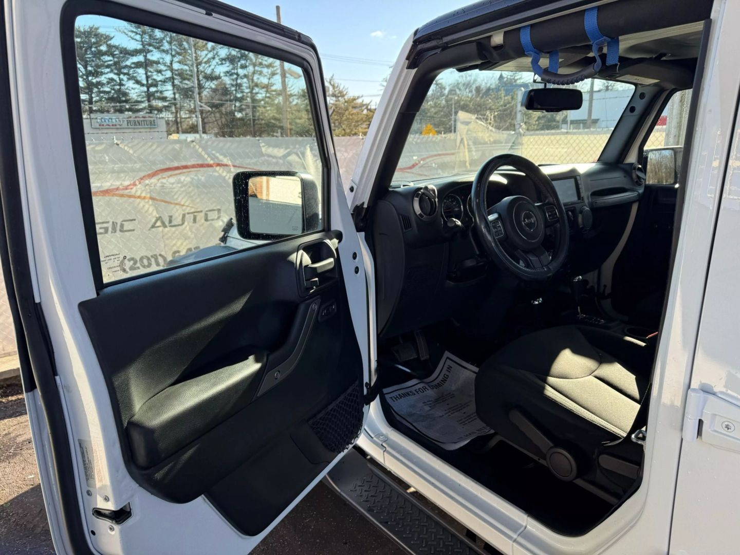 2017 Jeep Wrangler Unlimited - Image 14