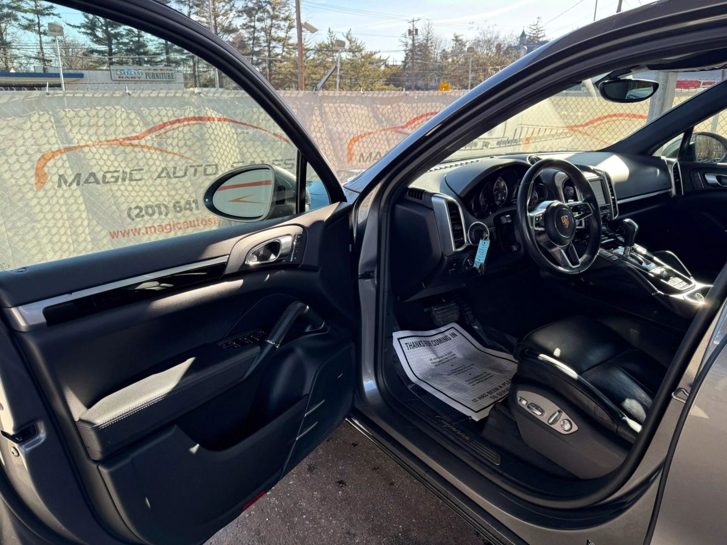 2016 Porsche Cayenne - Image 14