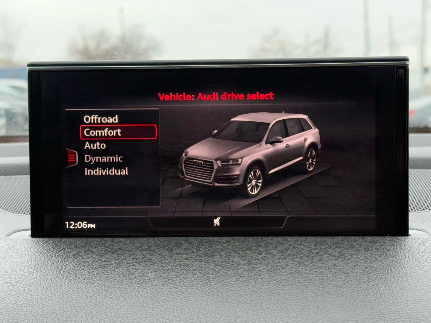 2017 Audi Q7 - Image 44