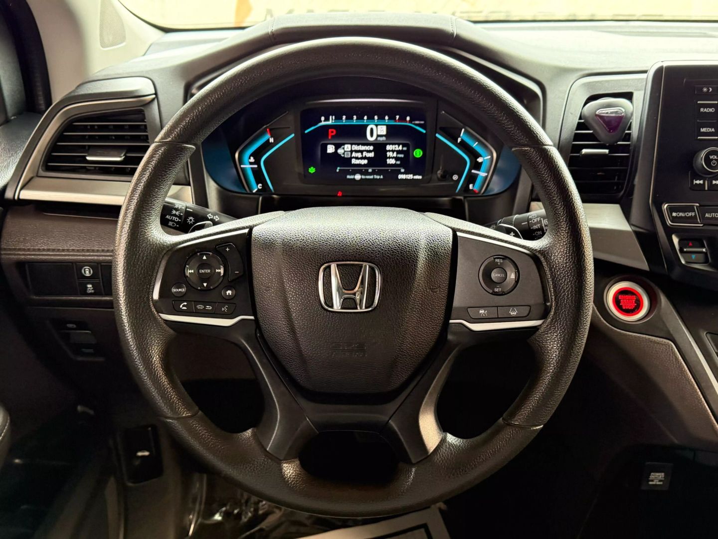 2021 Honda Odyssey - Image 30