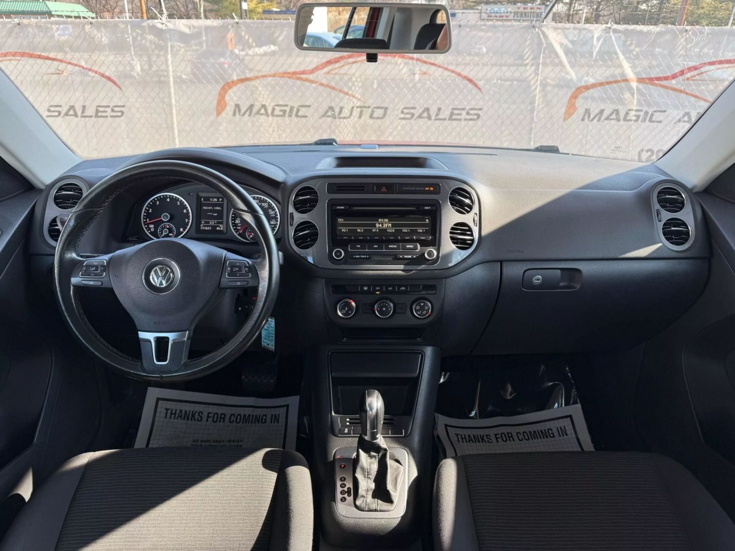 2014 Volkswagen Tiguan - Image 27