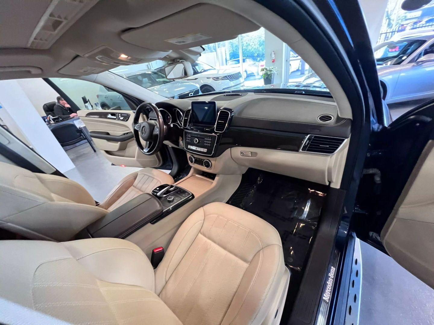 2017 Mercedes-benz Gls Gls 450 Sport Utility 4d - Image 34