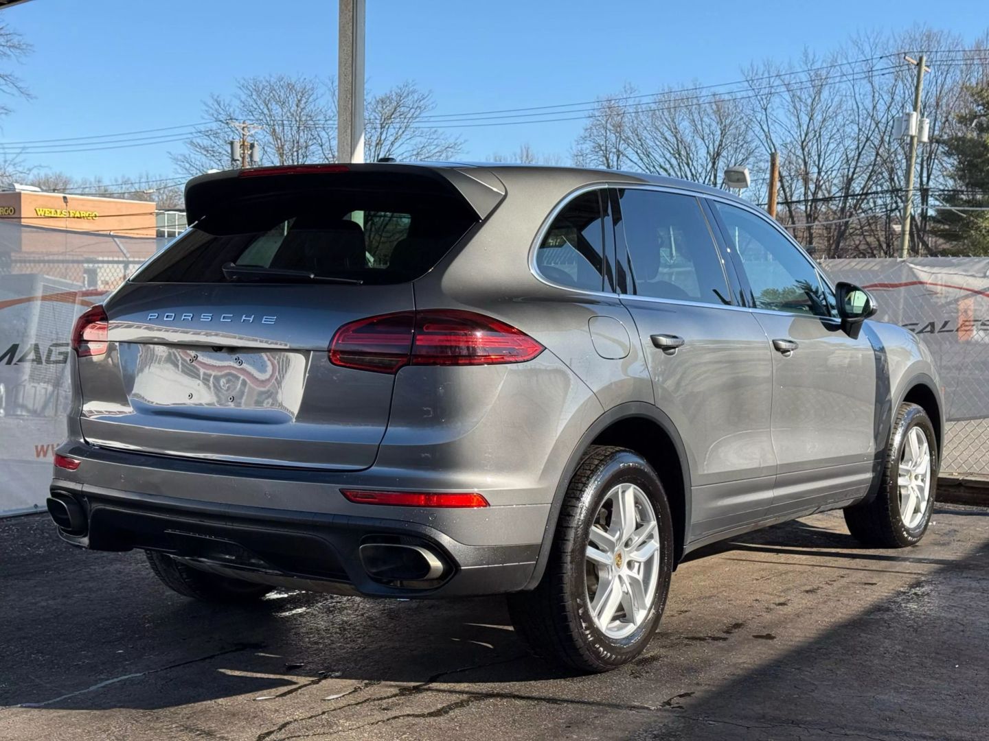 2016 Porsche Cayenne - Image 11