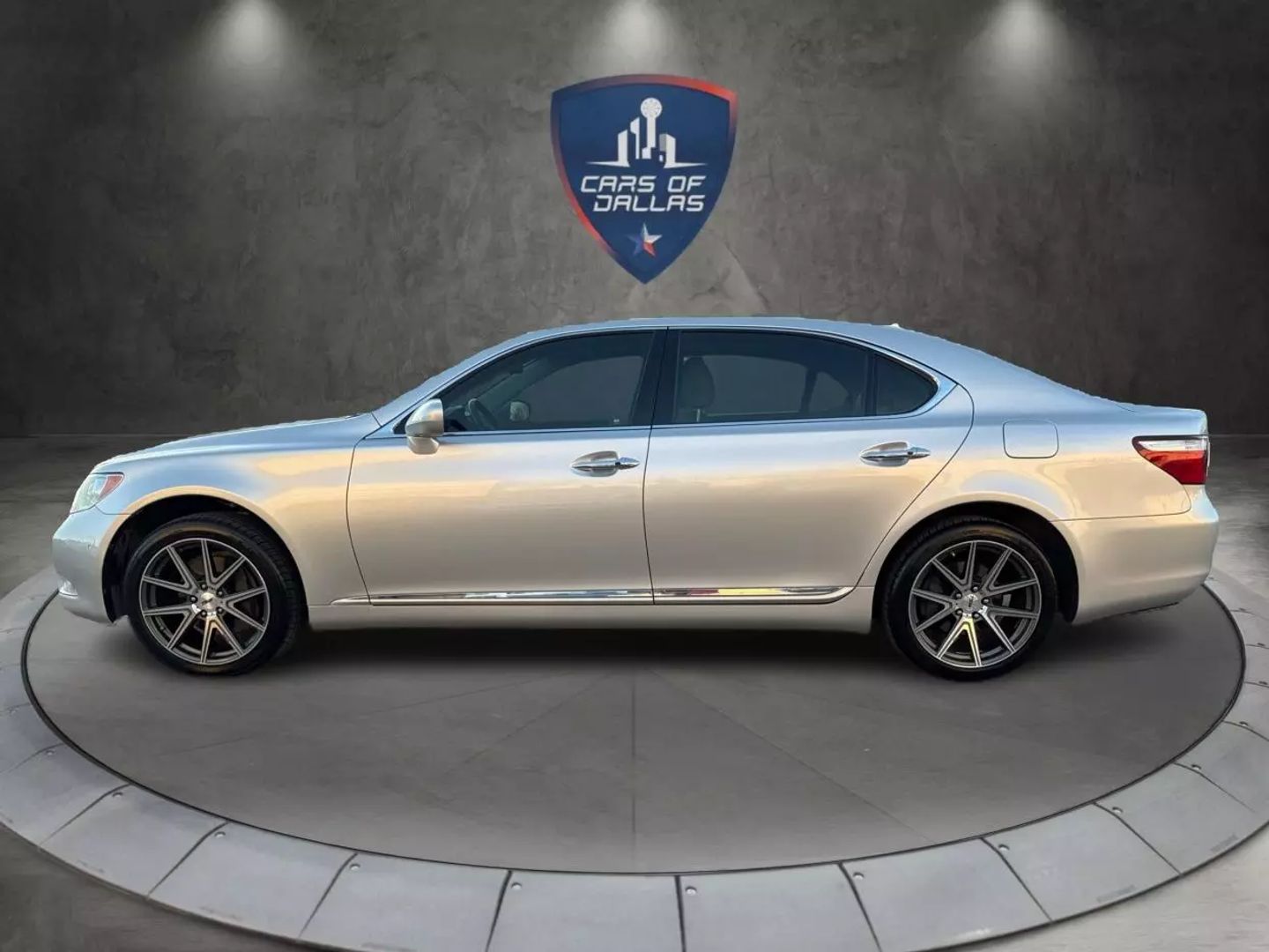 2007 Lexus Ls - Image 2
