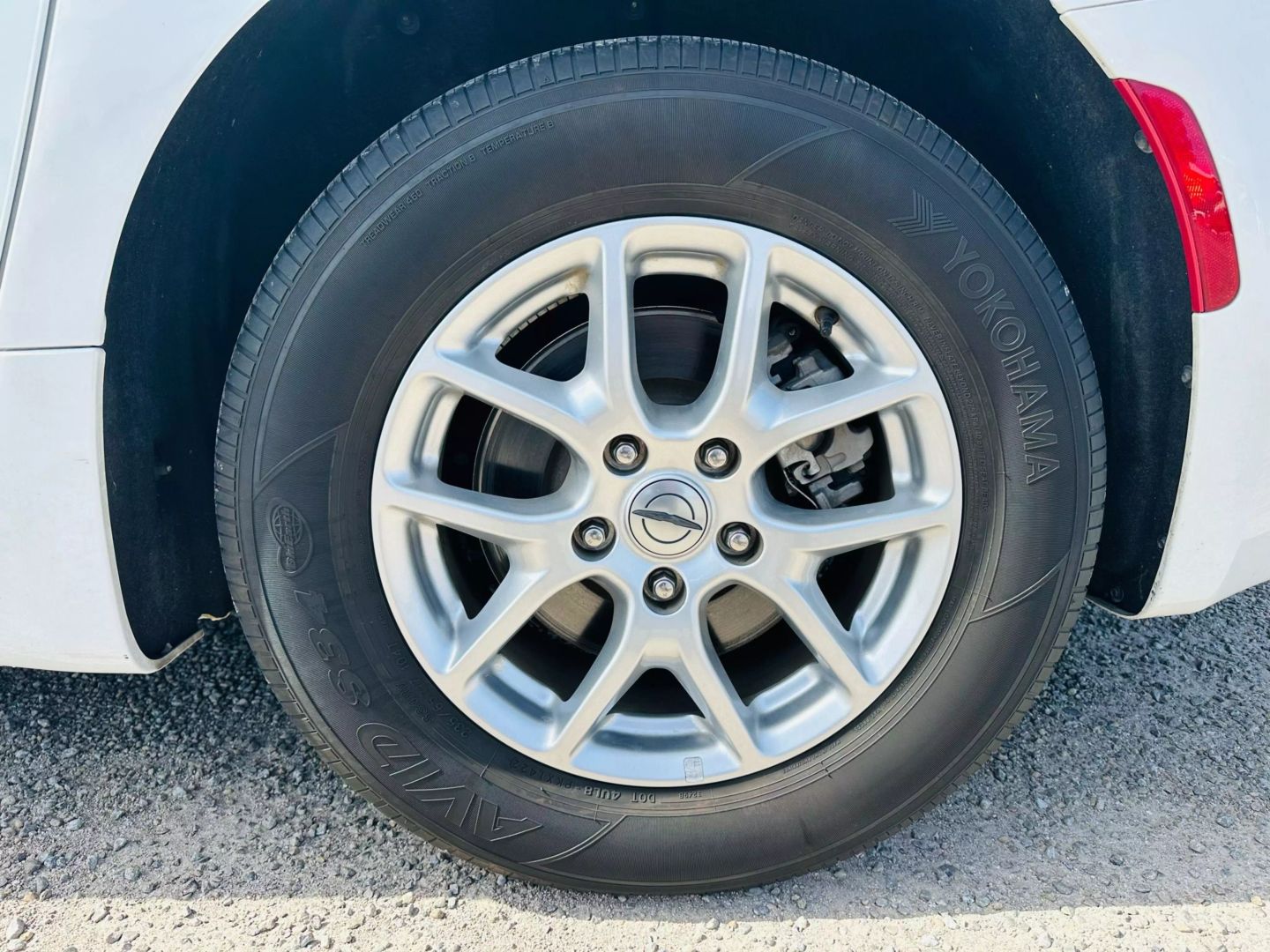 2022 Chrysler Voyager - Image 9