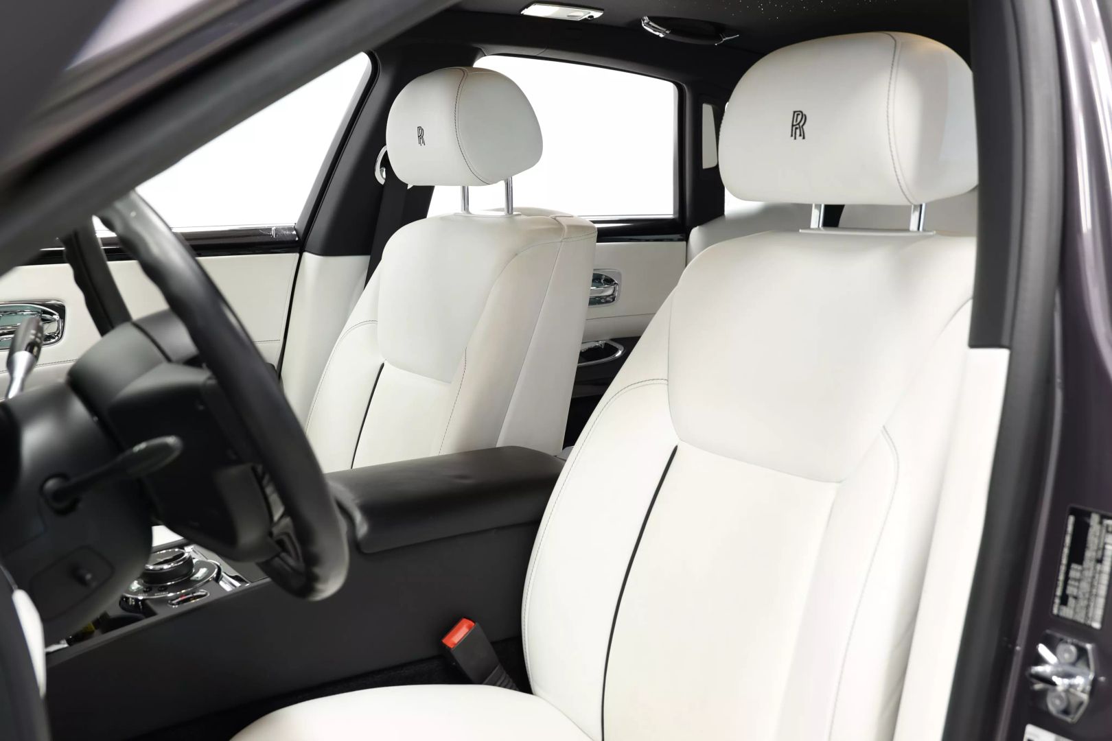 2019 Rolls-royce Ghost - Image 17