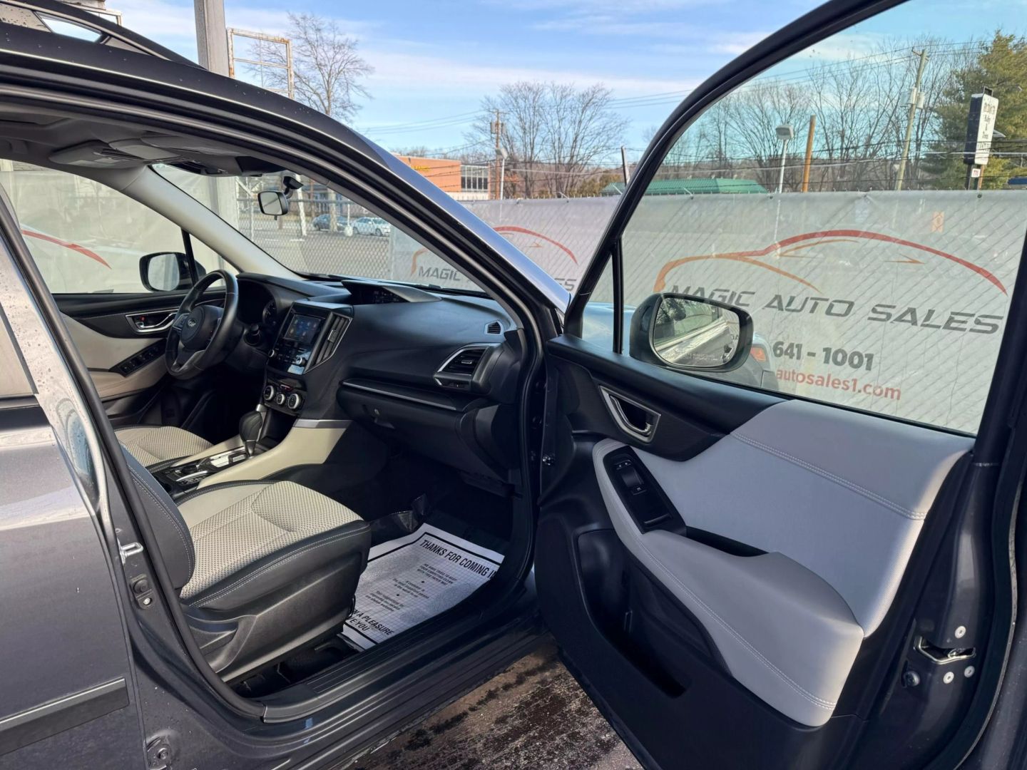 2023 Subaru Forester - Image 24