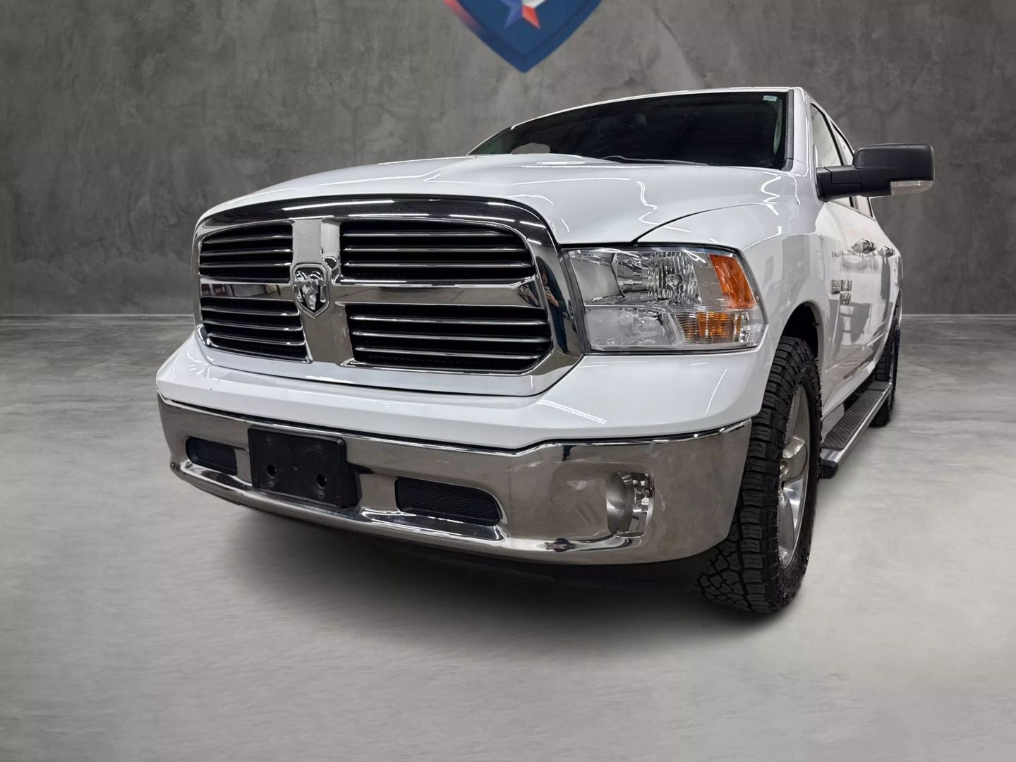 2015 Ram 1500 Crew Cab - Image 10
