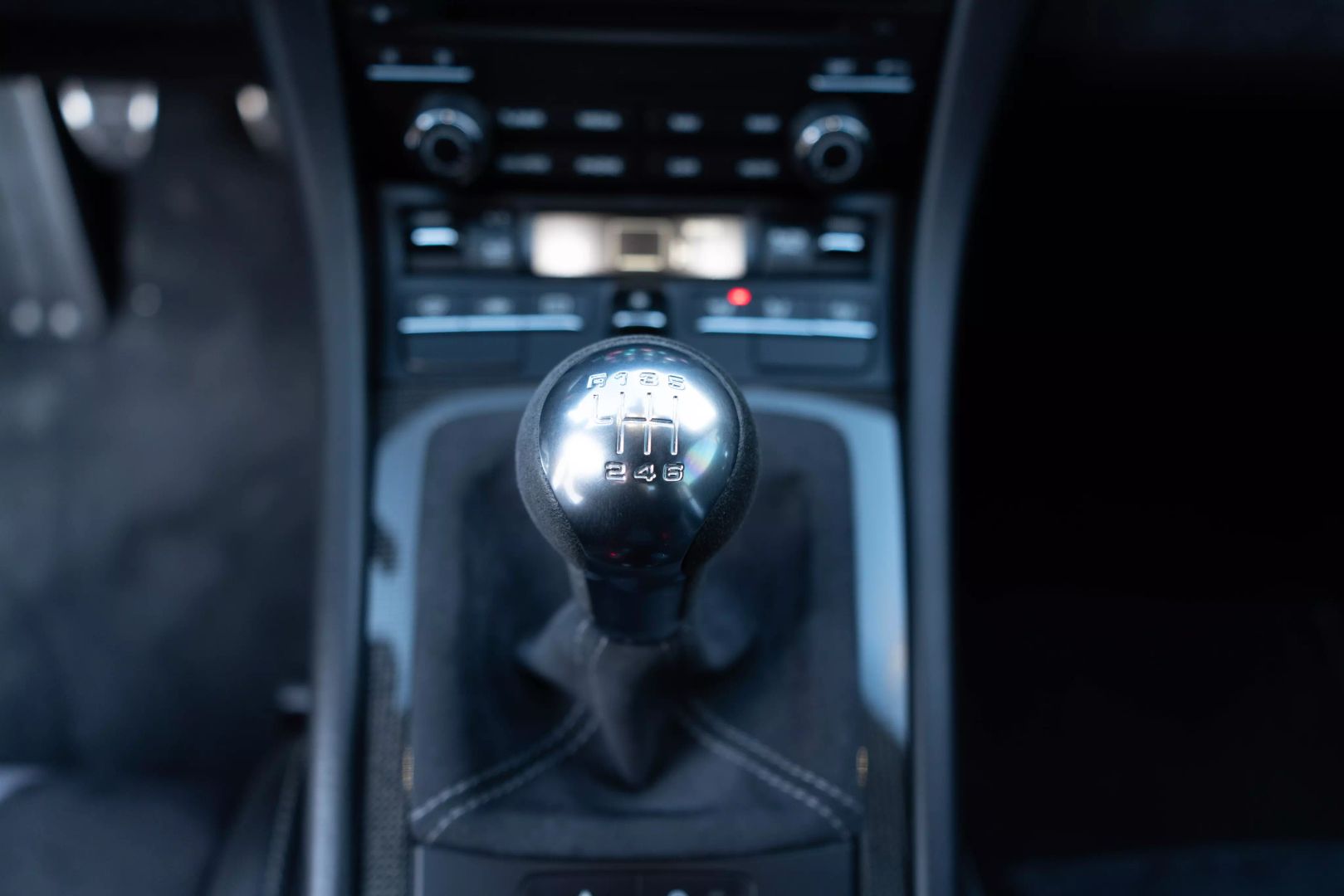 2018 Porsche 911 - Image 44