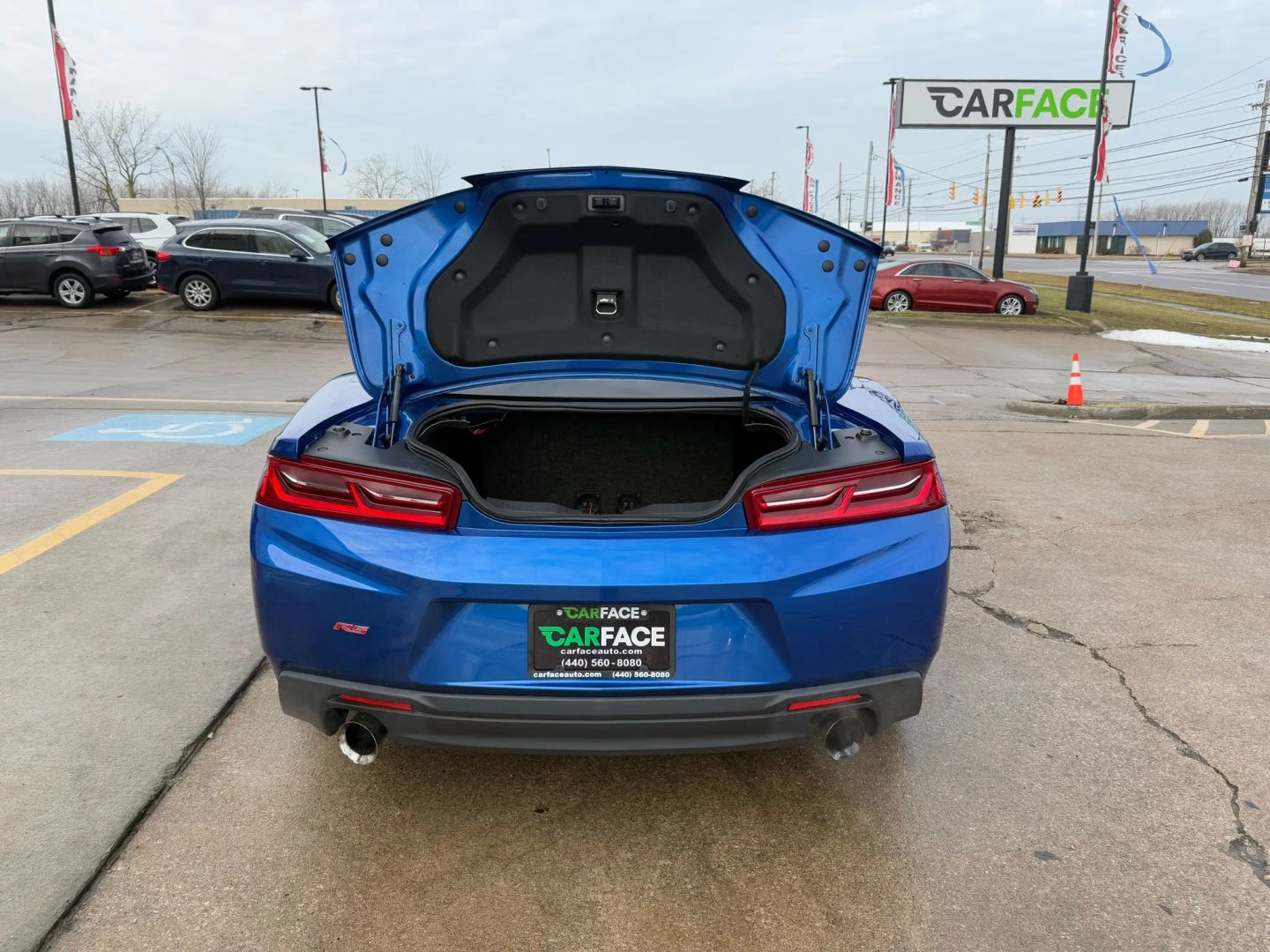 2017 Chevrolet Camaro - Image 10