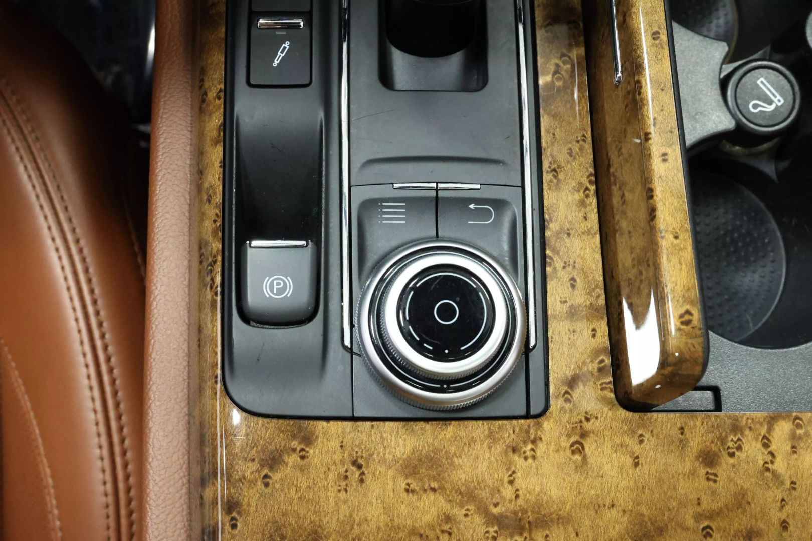 2017 Maserati Quattroporte - Image 42