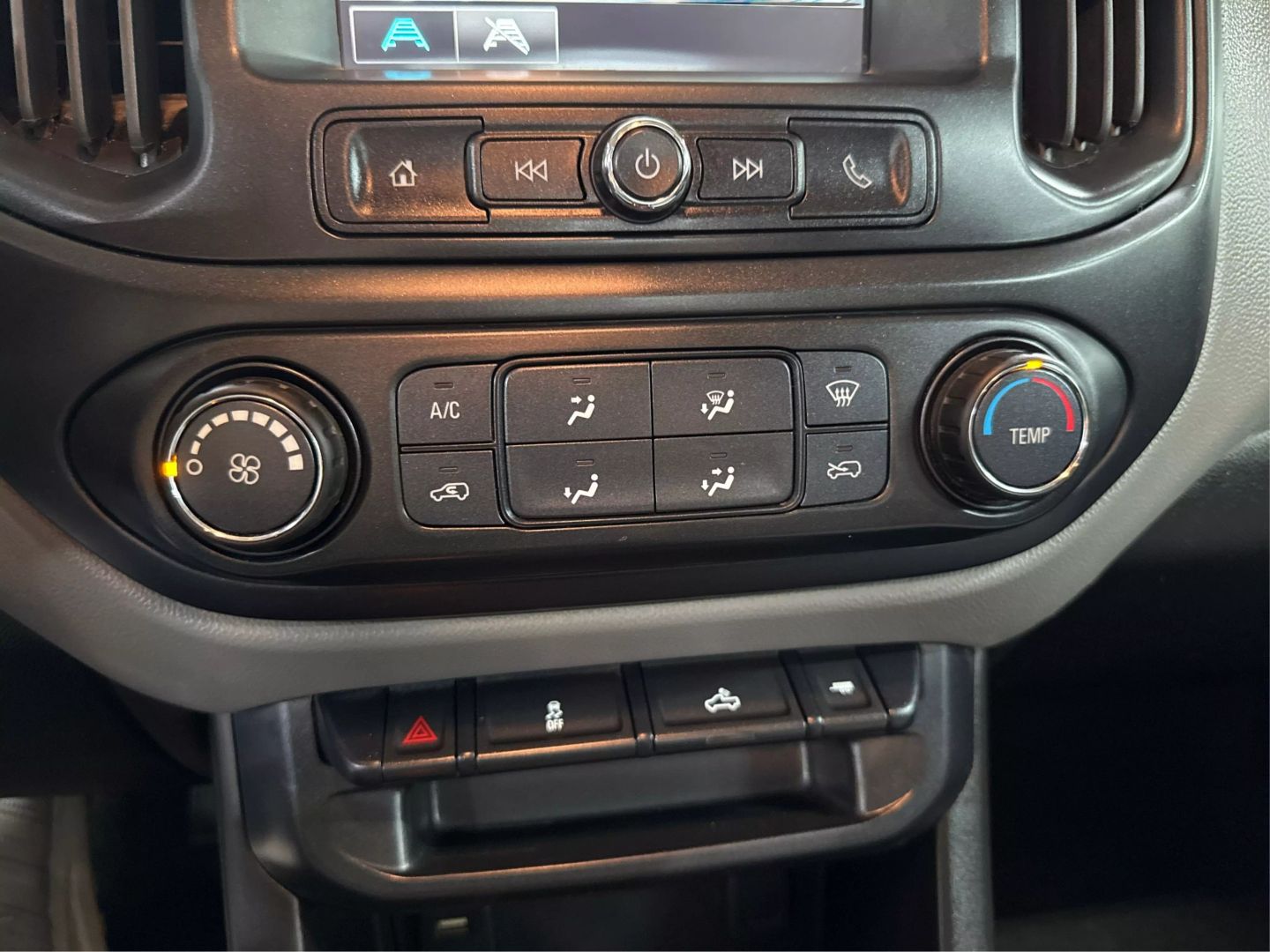 2017 Chevrolet Colorado Extended Cab - Image 22