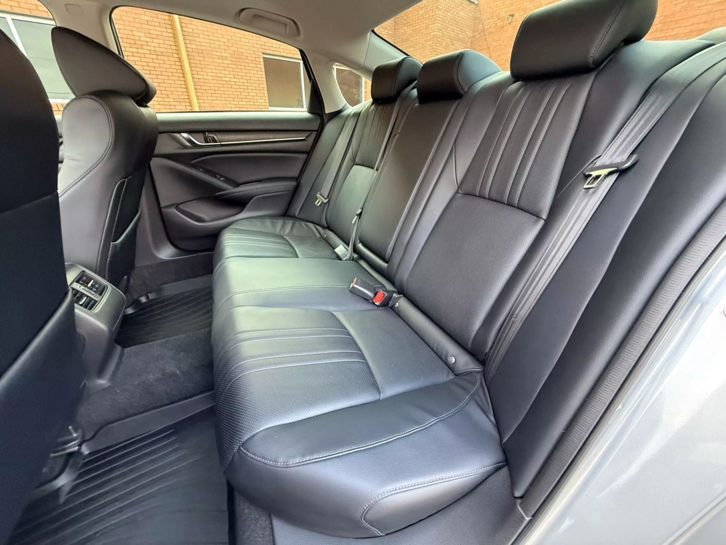 2018 Honda Accord - Image 14
