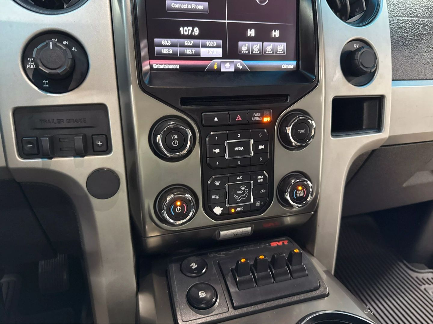 2013 Ford F150 Supercrew Cab - Image 23