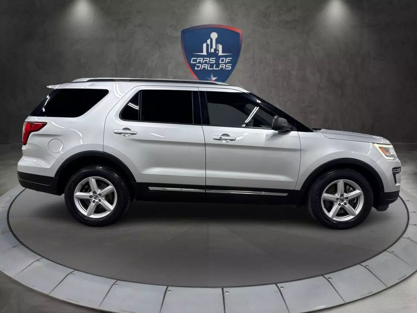 2018 Ford Explorer - Image 6