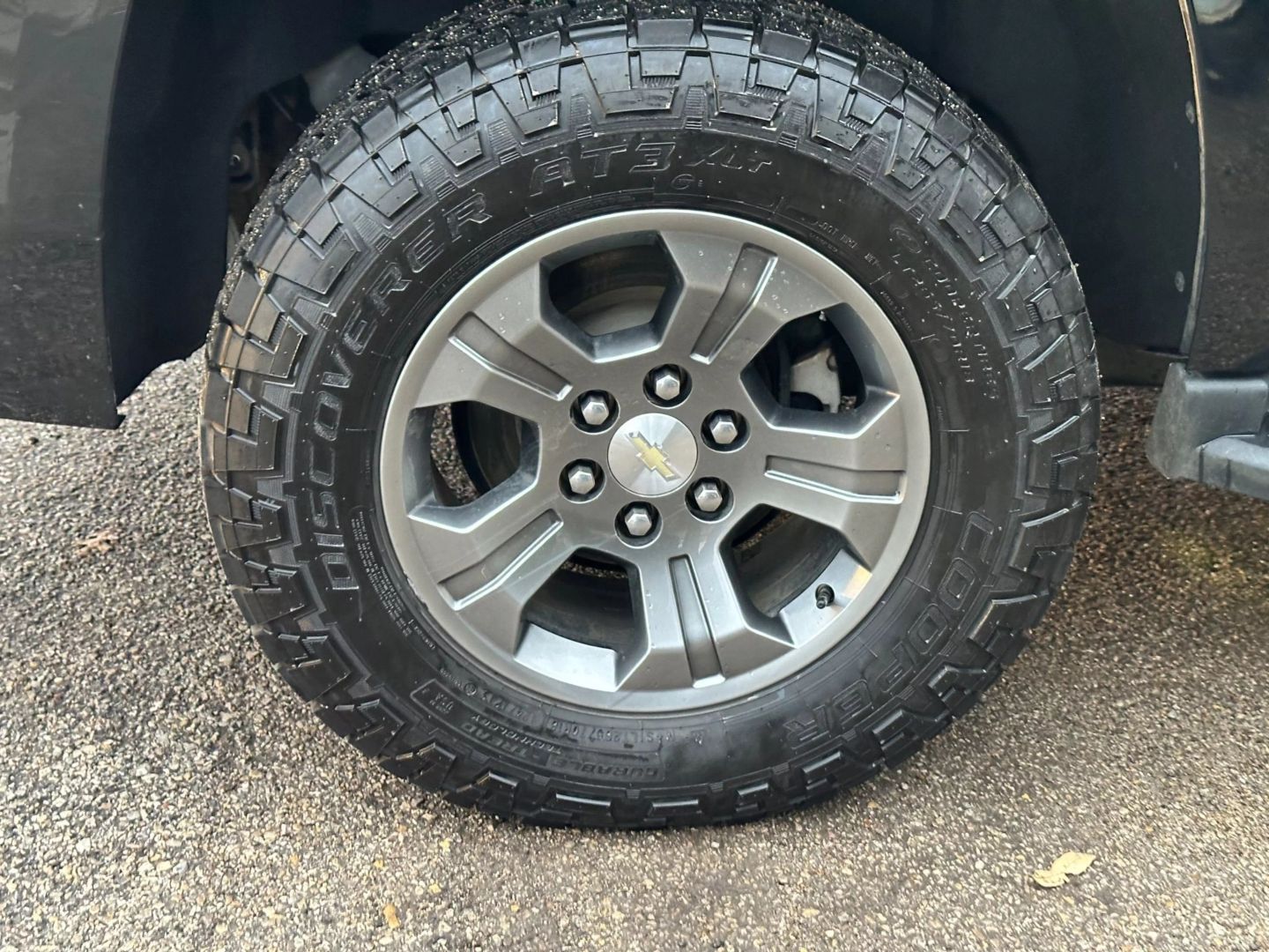 2019 Chevrolet Tahoe - Image 41