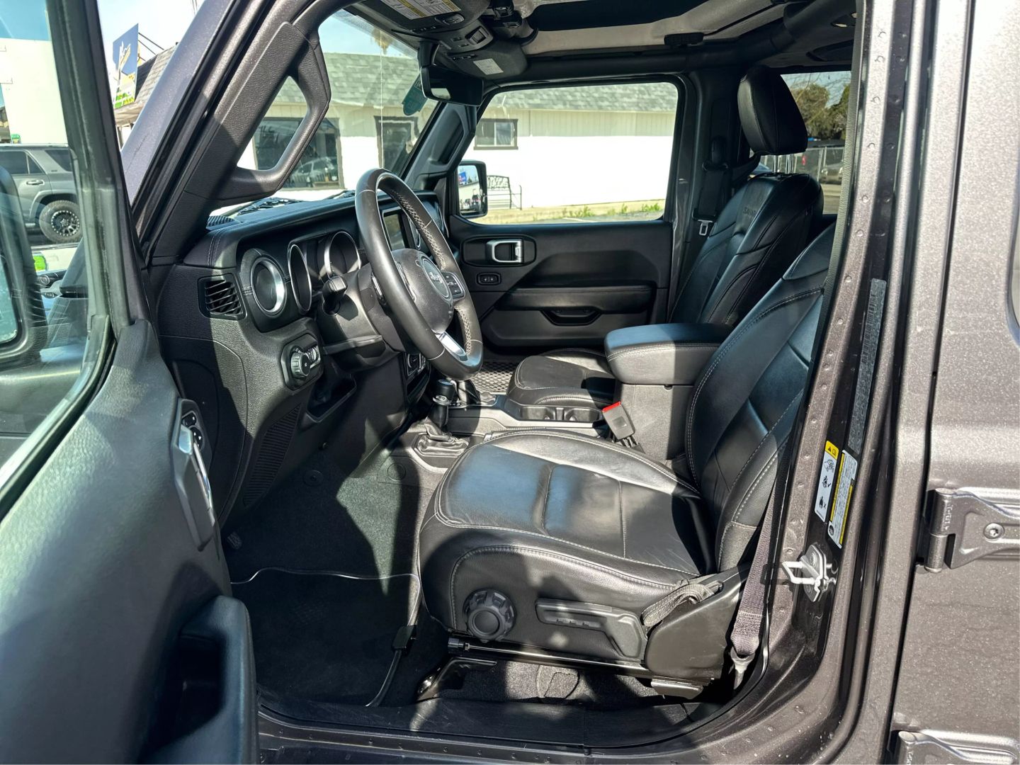 2019 JEEP WRANGLER UNLIMITED SUV 4-CYL, TURBO, 2.0 LITER SAHARA SPORT UTILITY 4D