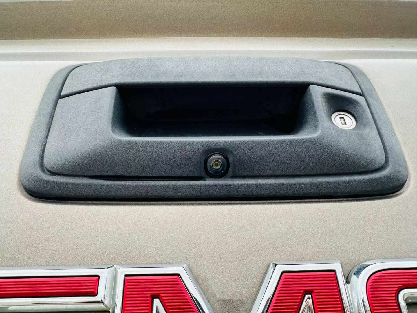 2015 Gmc Canyon Crew Cab - Image 10