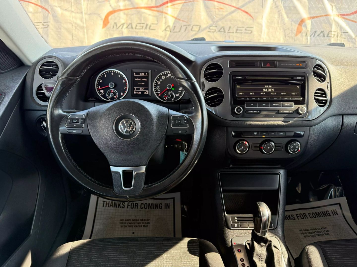 2014 Volkswagen Tiguan - Image 29