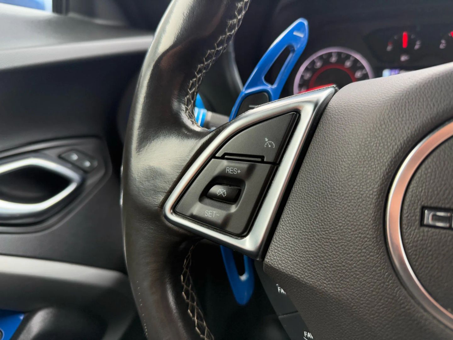 2017 Chevrolet Camaro - Image 27