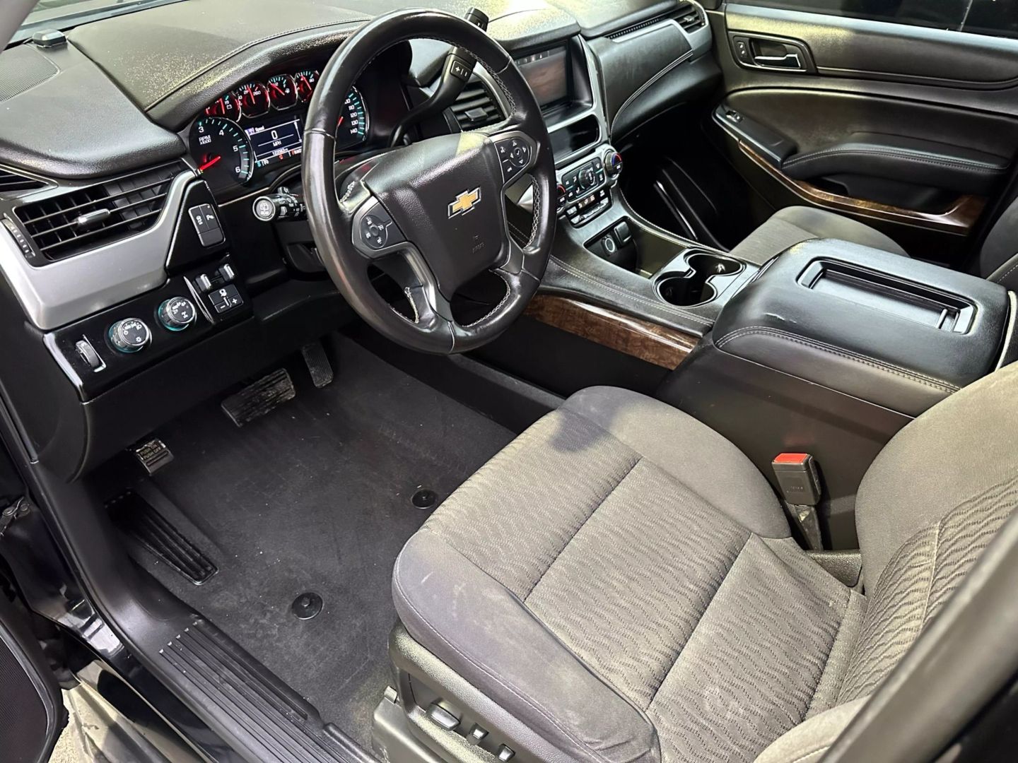 2019 Chevrolet Tahoe - Image 12