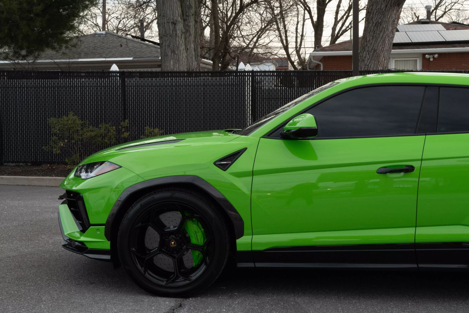 2023 Lamborghini Urus - Image 20