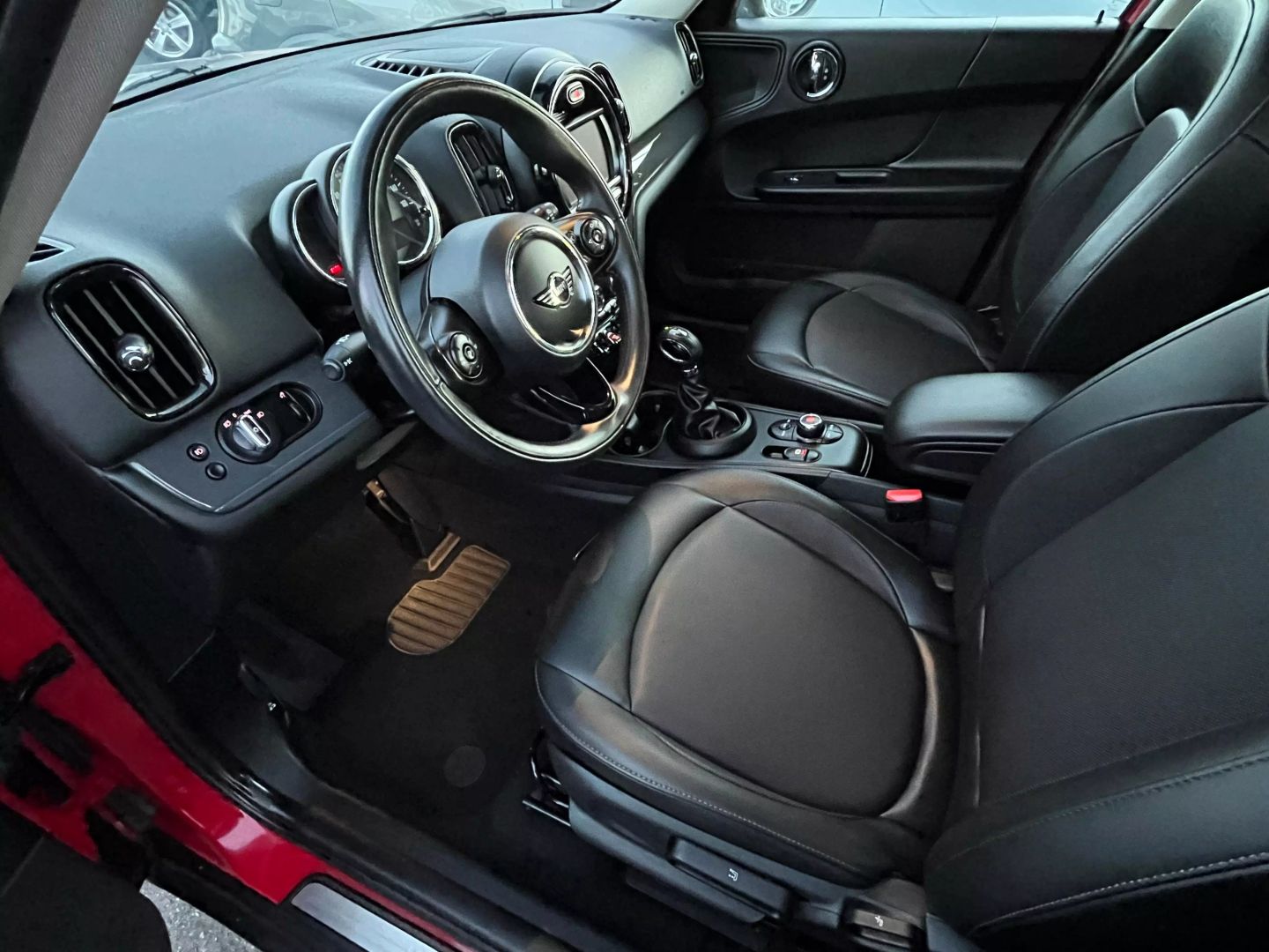 2019 Mini Countryman  Vin: Wmzys7c52k3f46249 Stock Id: F46249 - Image 10