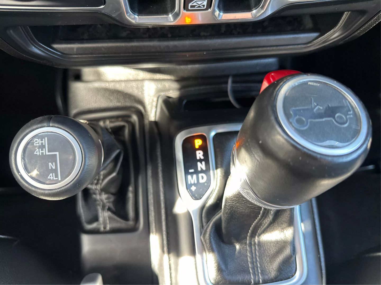 2019 JEEP WRANGLER UNLIMITED SUV 4-CYL, TURBO, 2.0 LITER SAHARA SPORT UTILITY 4D