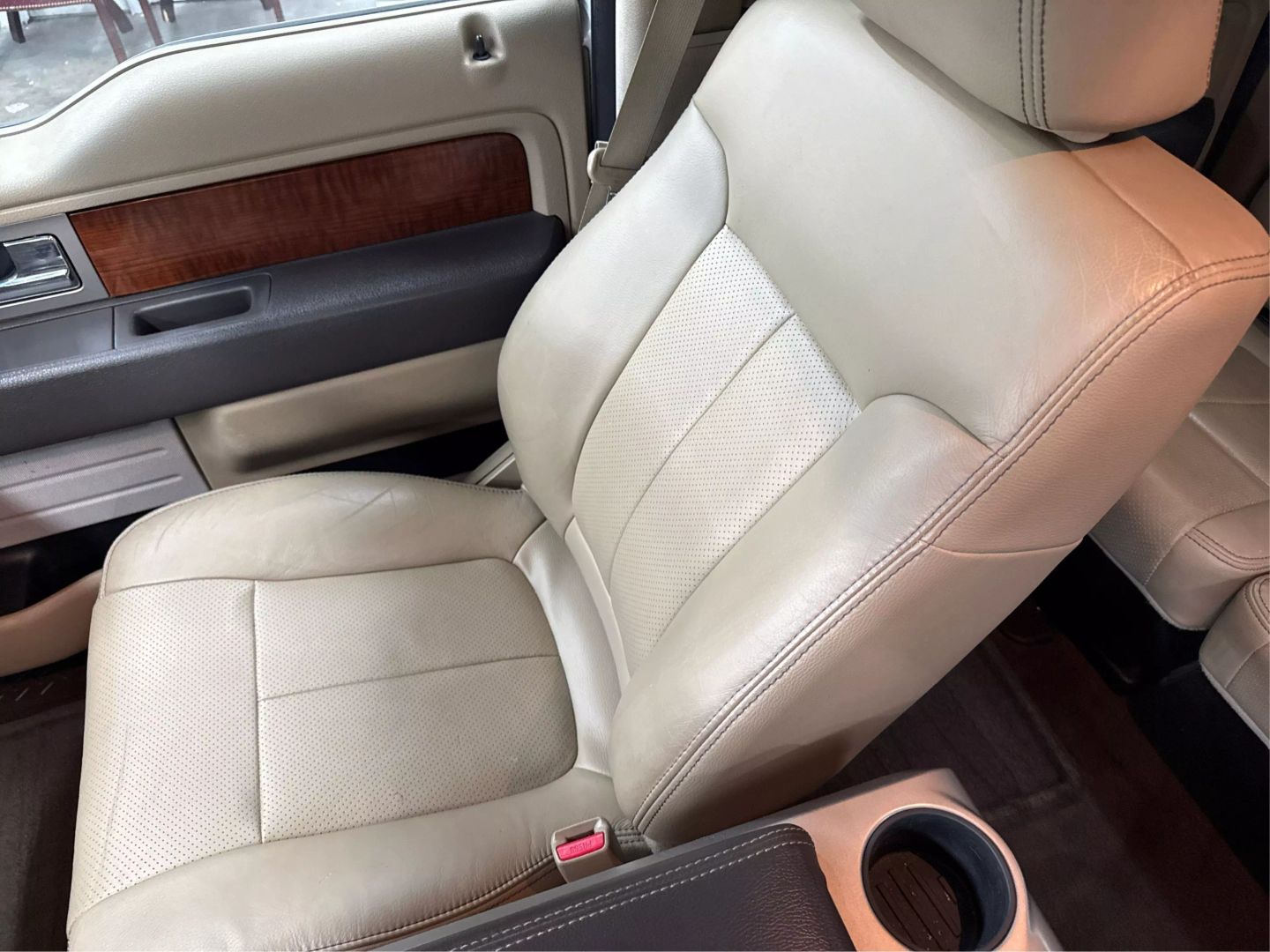 2010 Ford F150 Supercrew Cab - Image 30