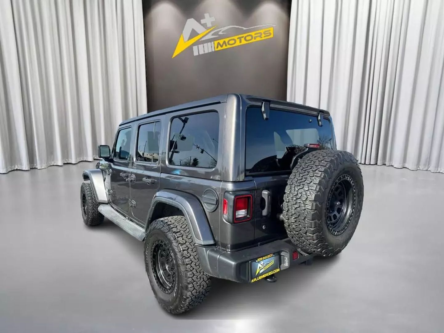 2019 JEEP WRANGLER UNLIMITED SUV 4-CYL, TURBO, 2.0 LITER SAHARA SPORT UTILITY 4D