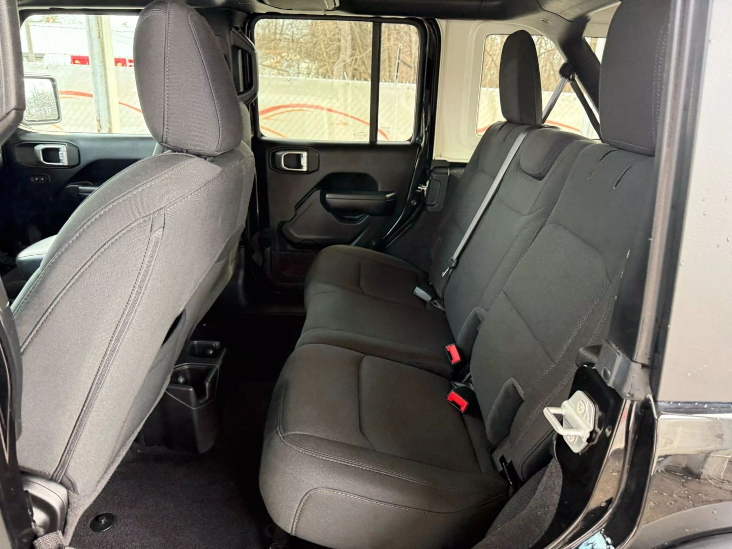 2021 Jeep Wrangler Unlimited - Image 18