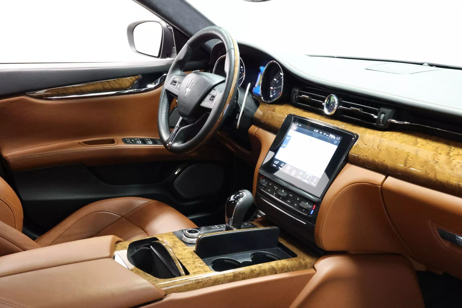 2017 Maserati Quattroporte - Image 87