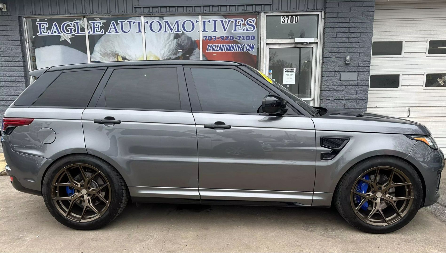 Used 2017 Land Rover Range Rover Sport SVR with VIN SALWZ2FE6HA135173 for sale in Arlington, VA