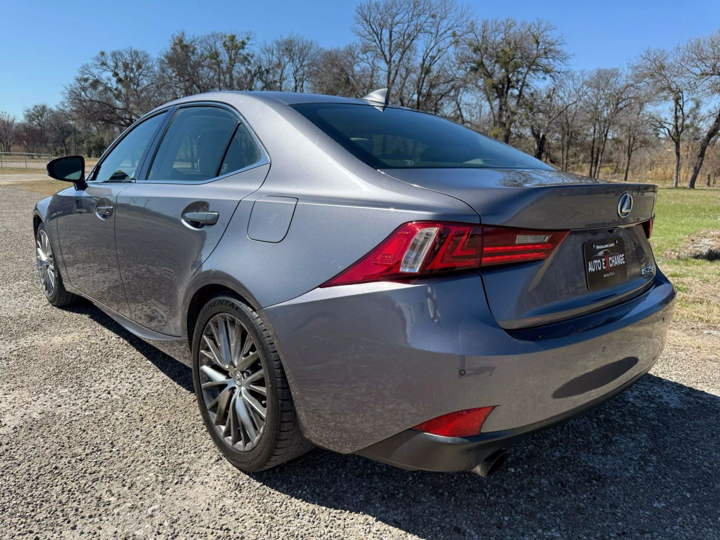 2015 Lexus Is - Image 30