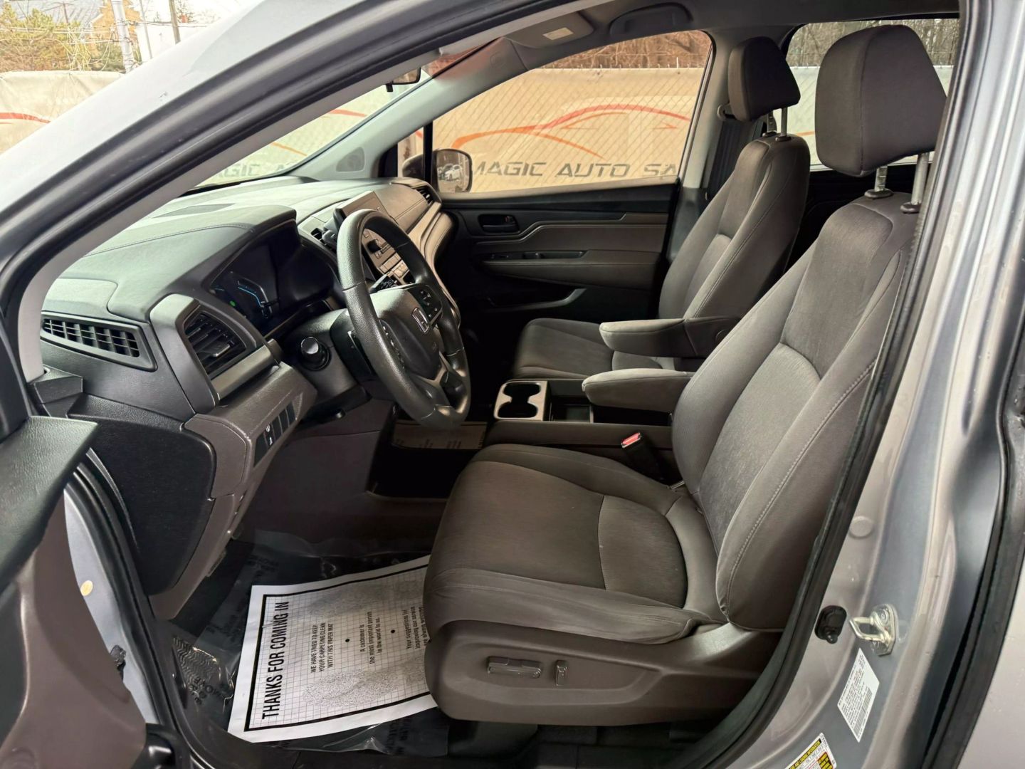 2021 Honda Odyssey - Image 15