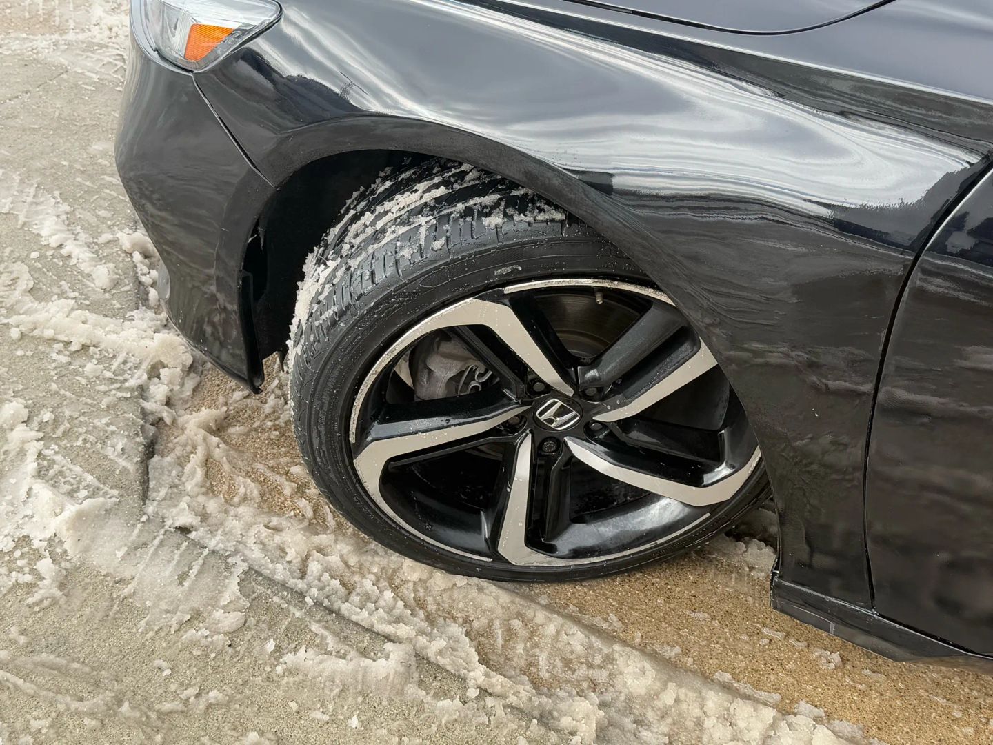 2019 Honda Accord - Image 52