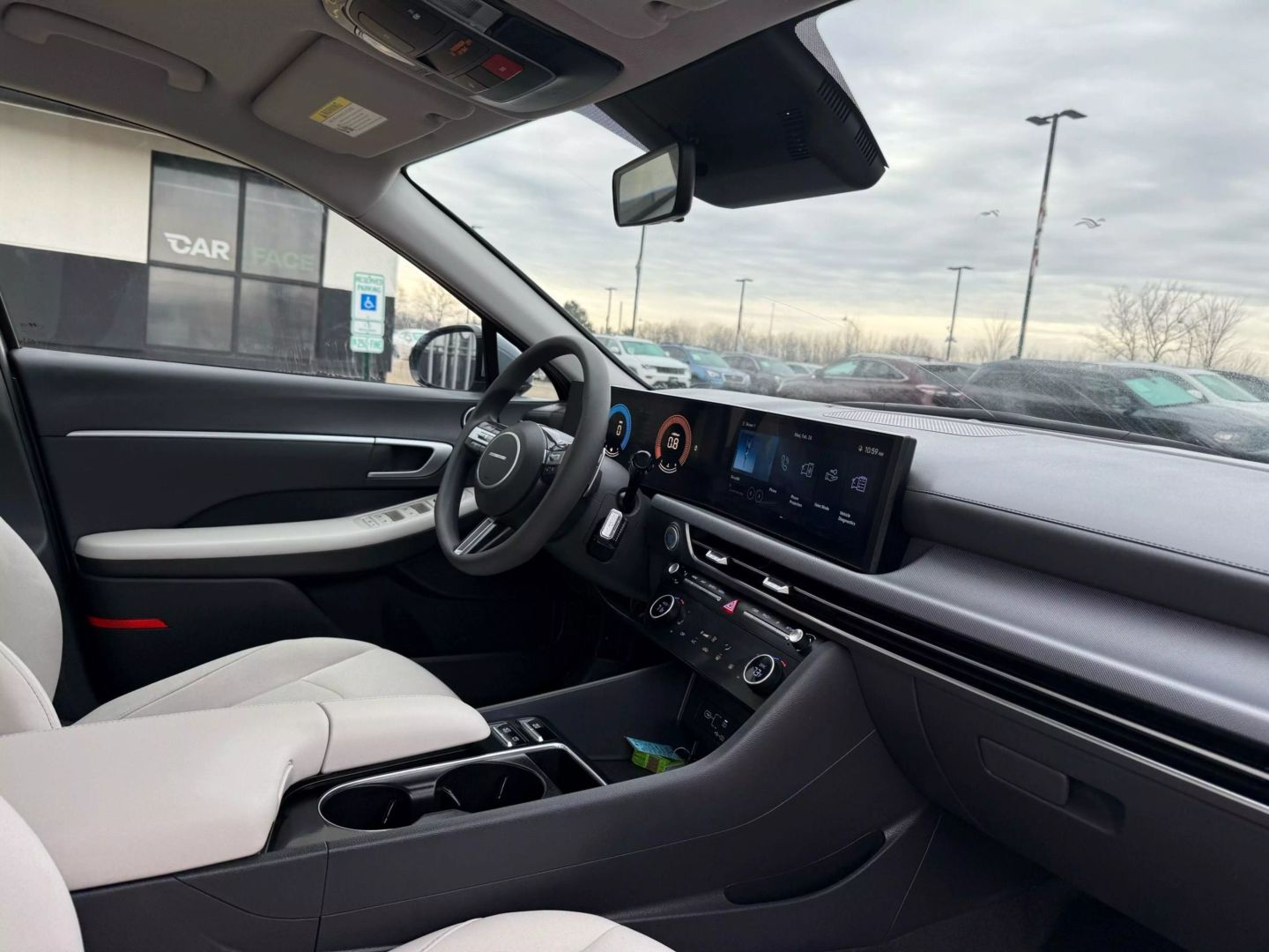 2024 Hyundai Sonata - Image 25