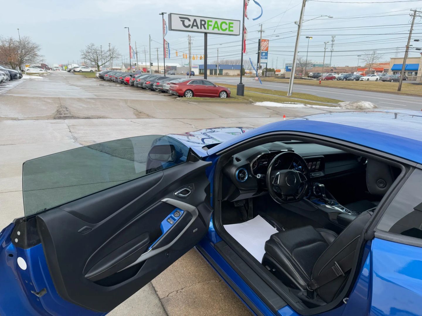 2017 Chevrolet Camaro - Image 17