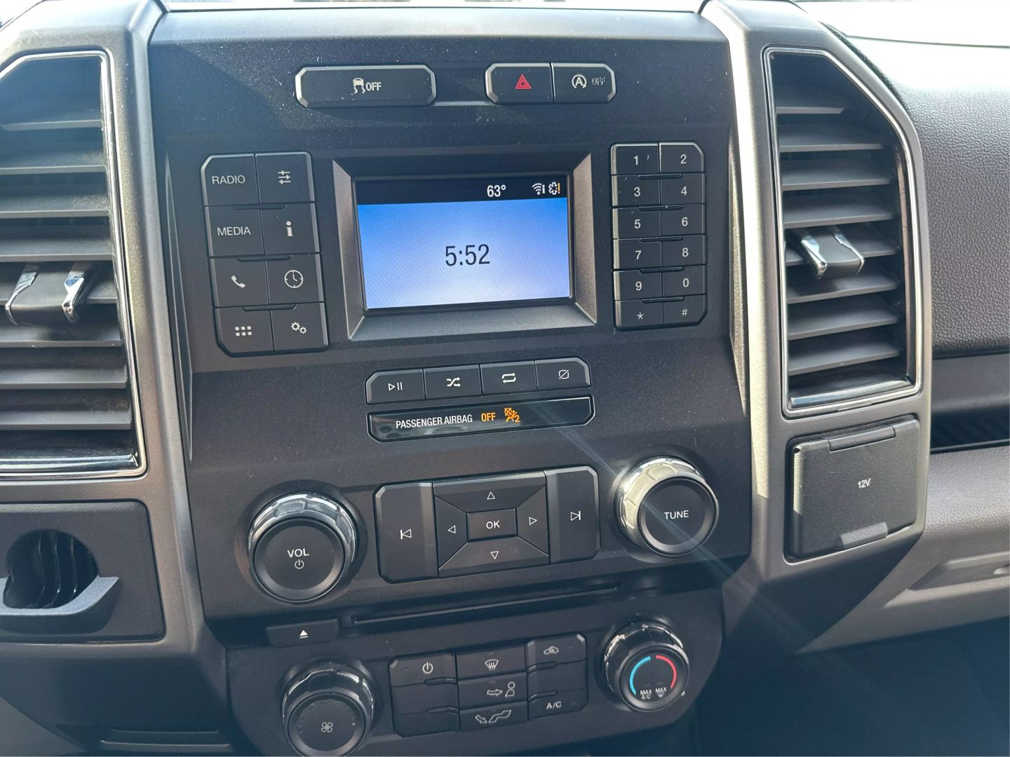 2018 FORD F150 SUPERCREW CAB PICKUP V6, ECOBOOST, TT, 3.5L XLT PICKUP 4D 5 1/2 FT