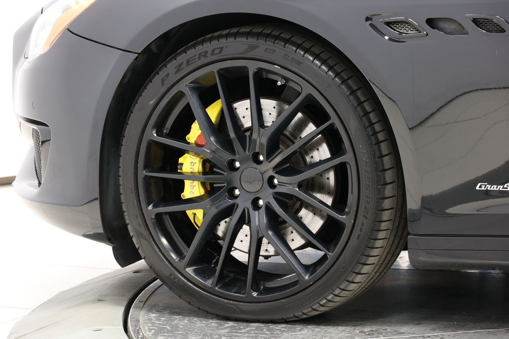 2017 Maserati Quattroporte - Image 95