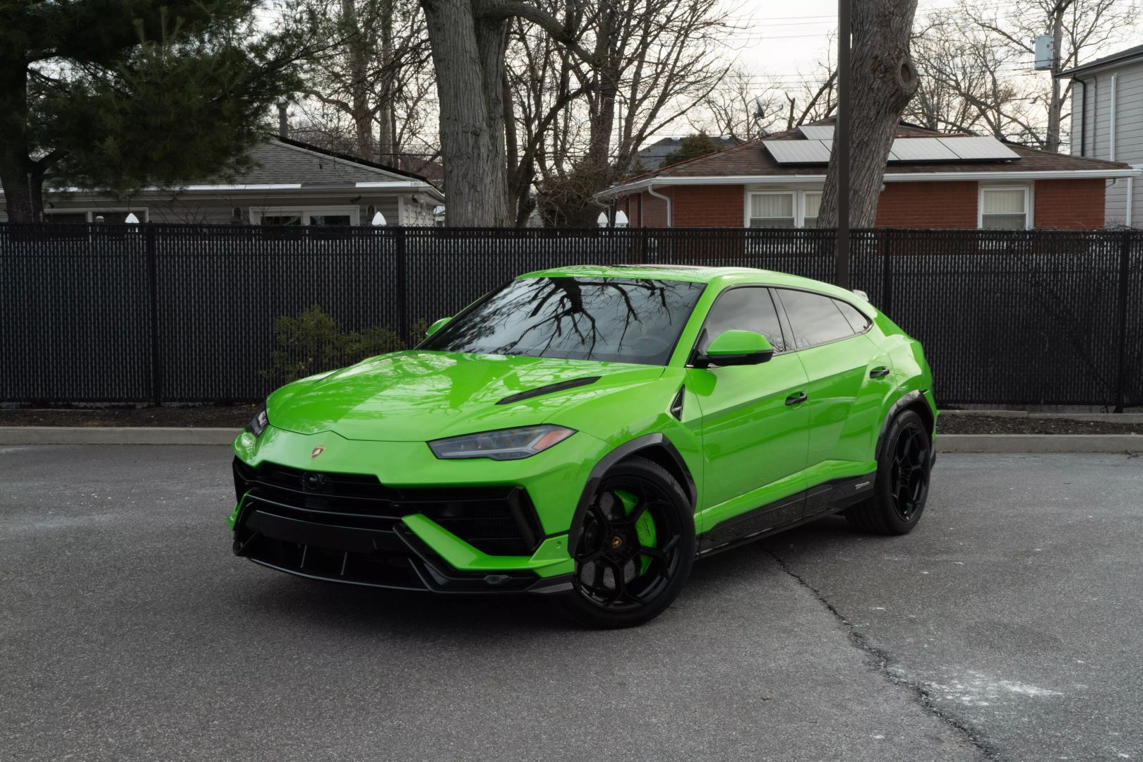2023 Lamborghini Urus - Image 9