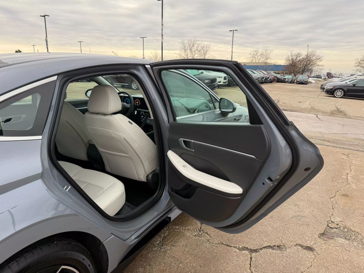 2024 Hyundai Sonata - Image 22