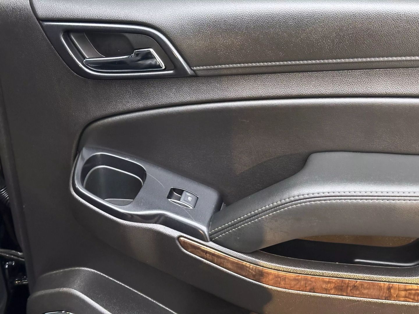 2019 Chevrolet Tahoe - Image 20