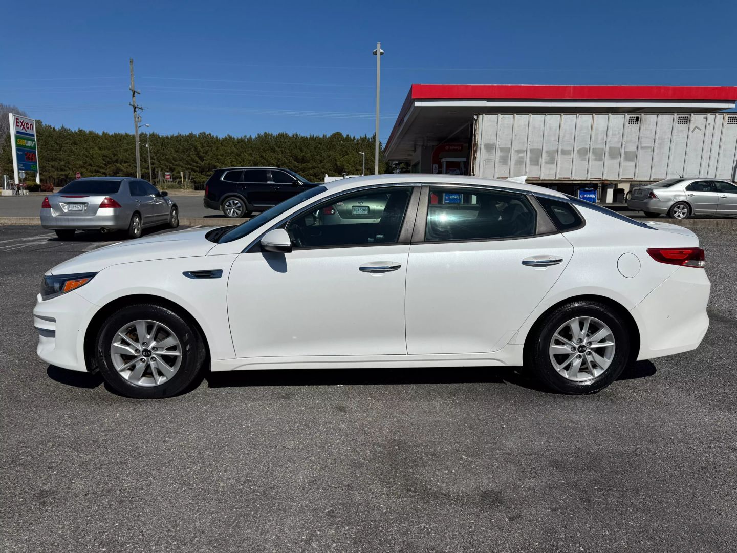 2016 Kia Optima - Image 8